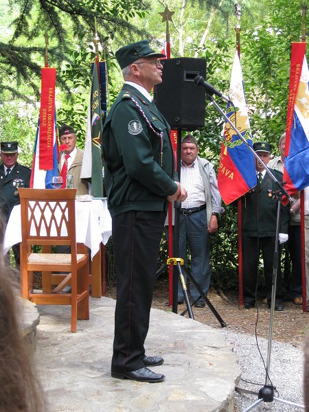 Spomenik Veterani7
