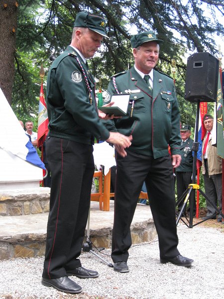 Spomenik Veterani17