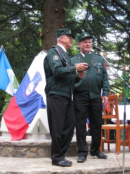 Spomenik Veterani14
